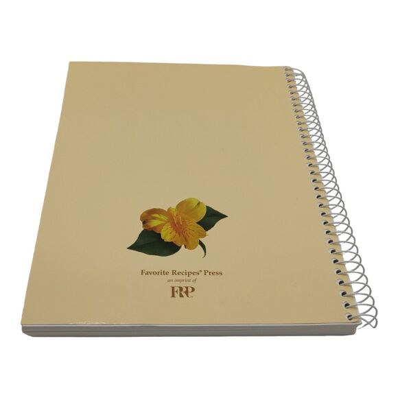 Set of Two Clean Beta Sigma Phi Spiral Cookbooks - Vintage 2000 and 2006 Recipes - Picture 3 of 7